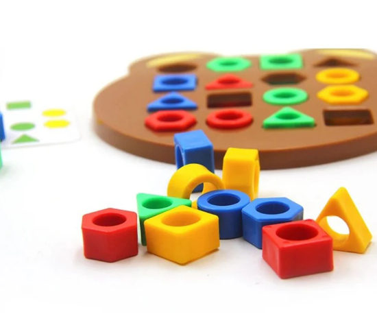 Jeu de correspondance de formes