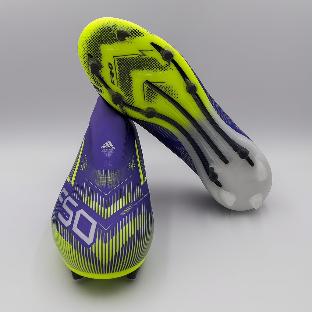 Chaussures de foot homme à crampons – légères & antidérapantes