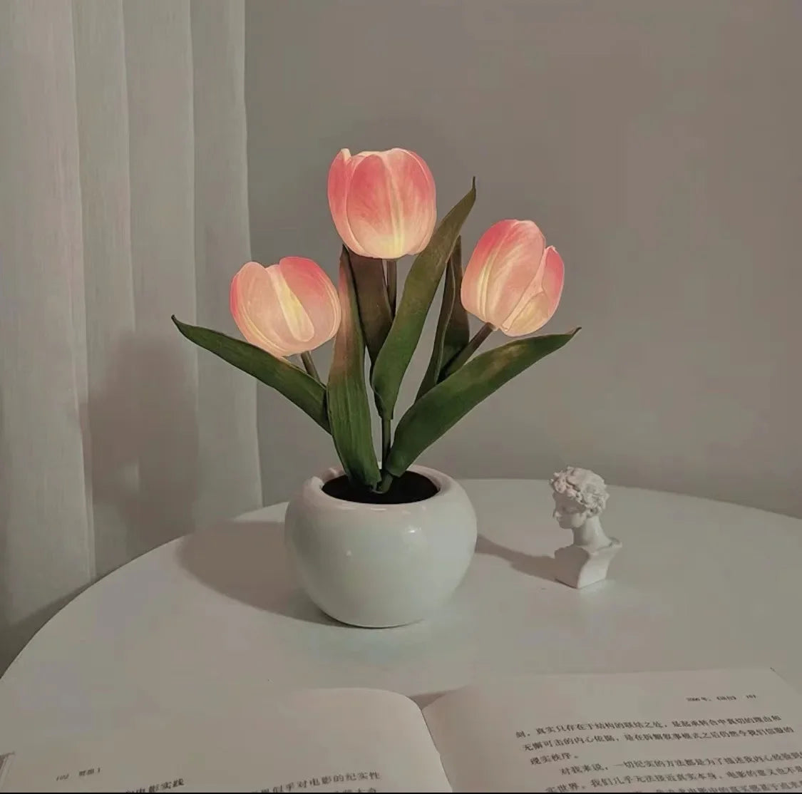 Lampe LED originale bouquet de tulipes